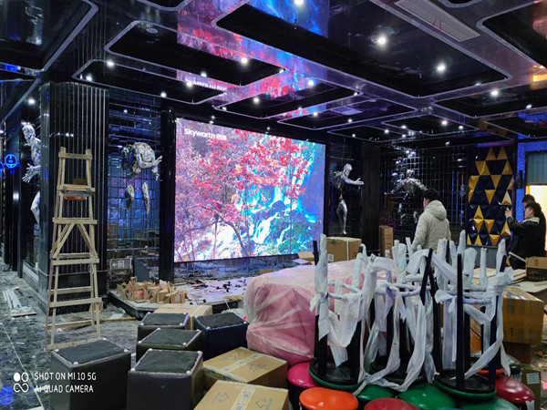 金华市室内P2.5全彩显示屏